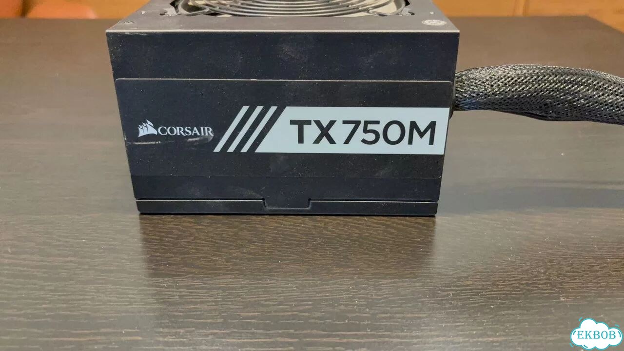 Блок питания Corsair tx750 фото 2