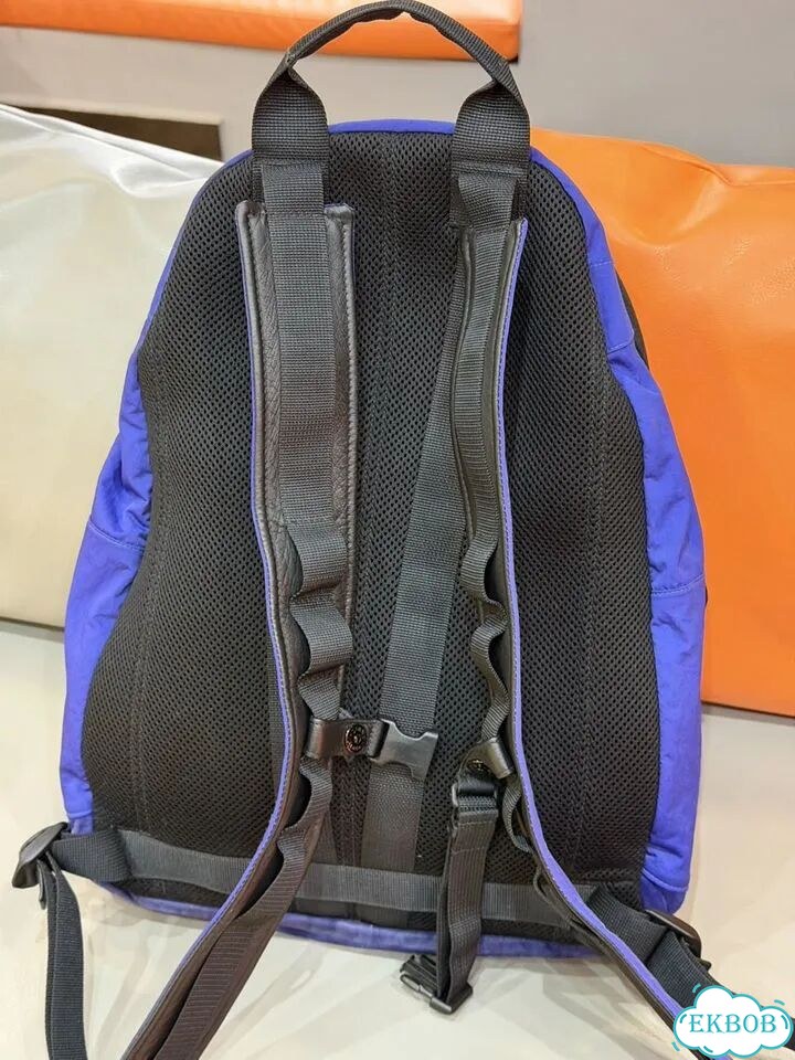 Рюкзак Stone Island оригинал фото 2