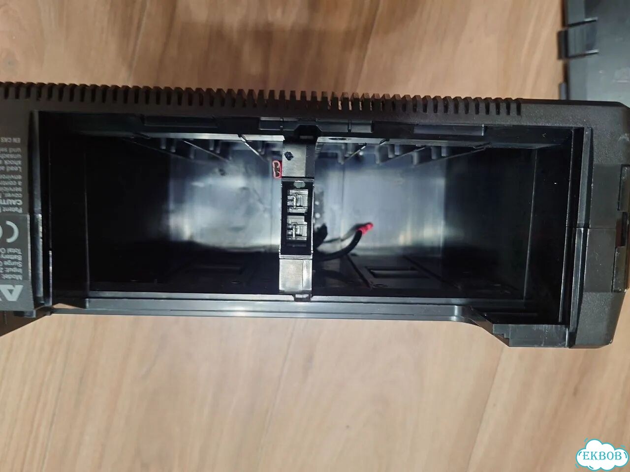 Ибп APC Back-UPS Pro 900 фото 4