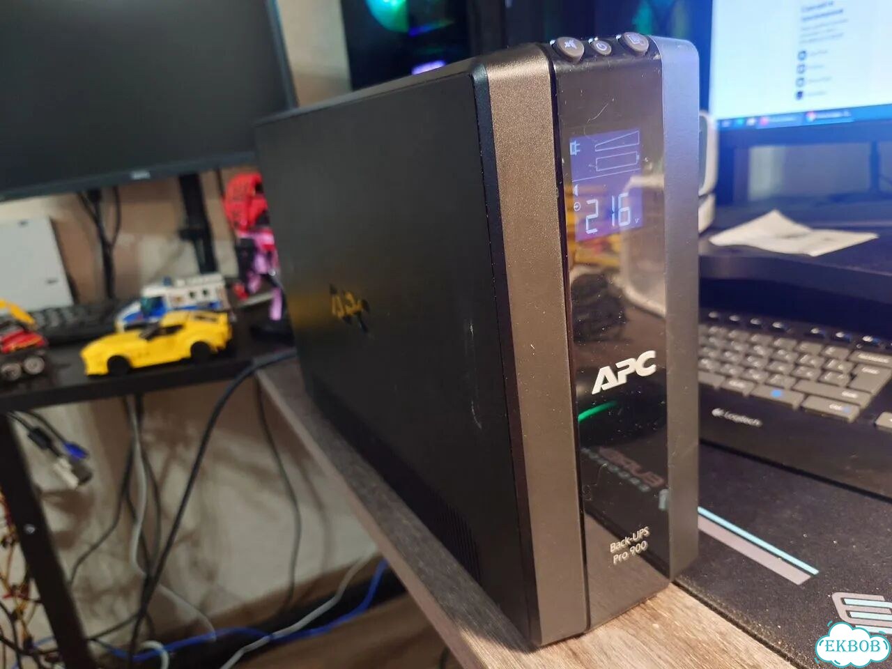 Ибп APC Back-UPS Pro 900 фото 5