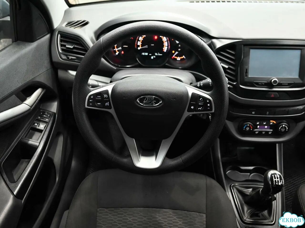 ВАЗ (LADA) Vesta 1.6 MT, 2019, 175 786 км фото 14
