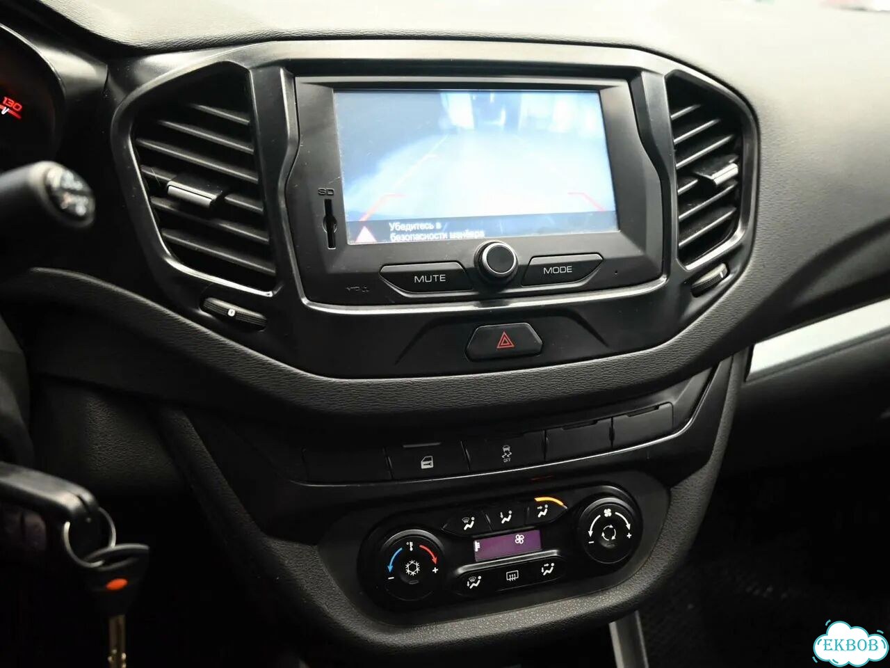 ВАЗ (LADA) Vesta 1.6 MT, 2019, 175 786 км фото 16