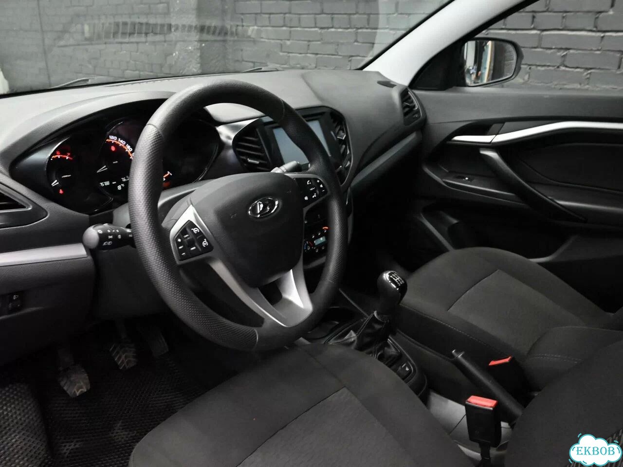 ВАЗ (LADA) Vesta 1.6 MT, 2019, 175 786 км фото 18