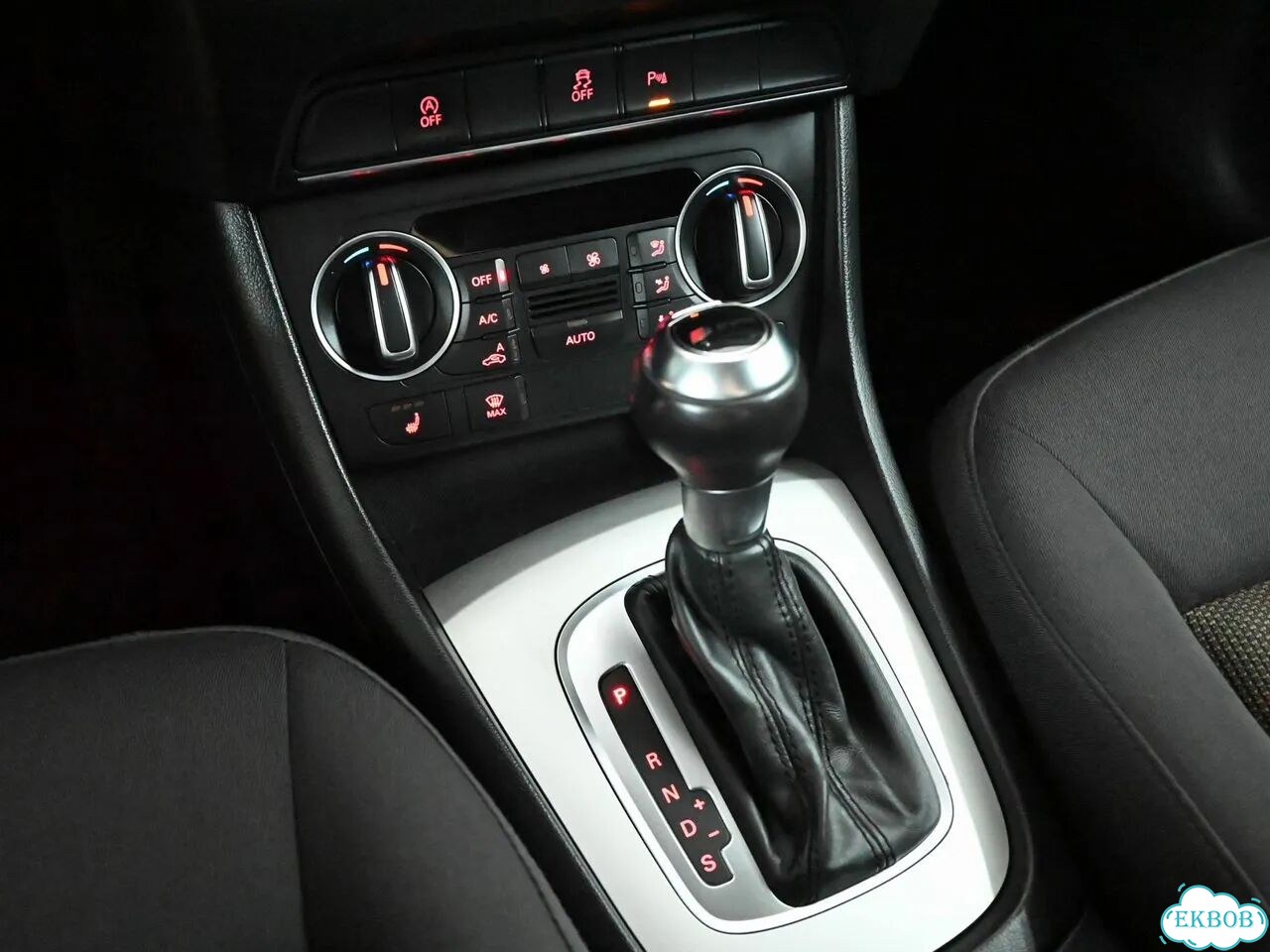 Audi Q3 2.0 AMT, 2015, 167 663 км фото 17