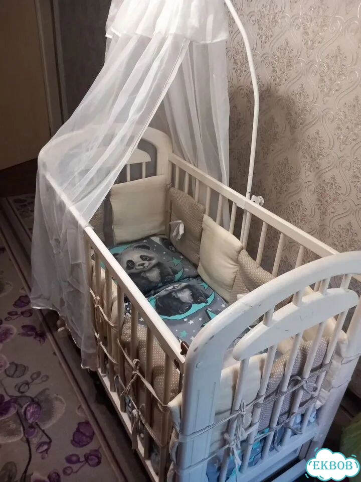 Кроватка с маятником фото 1