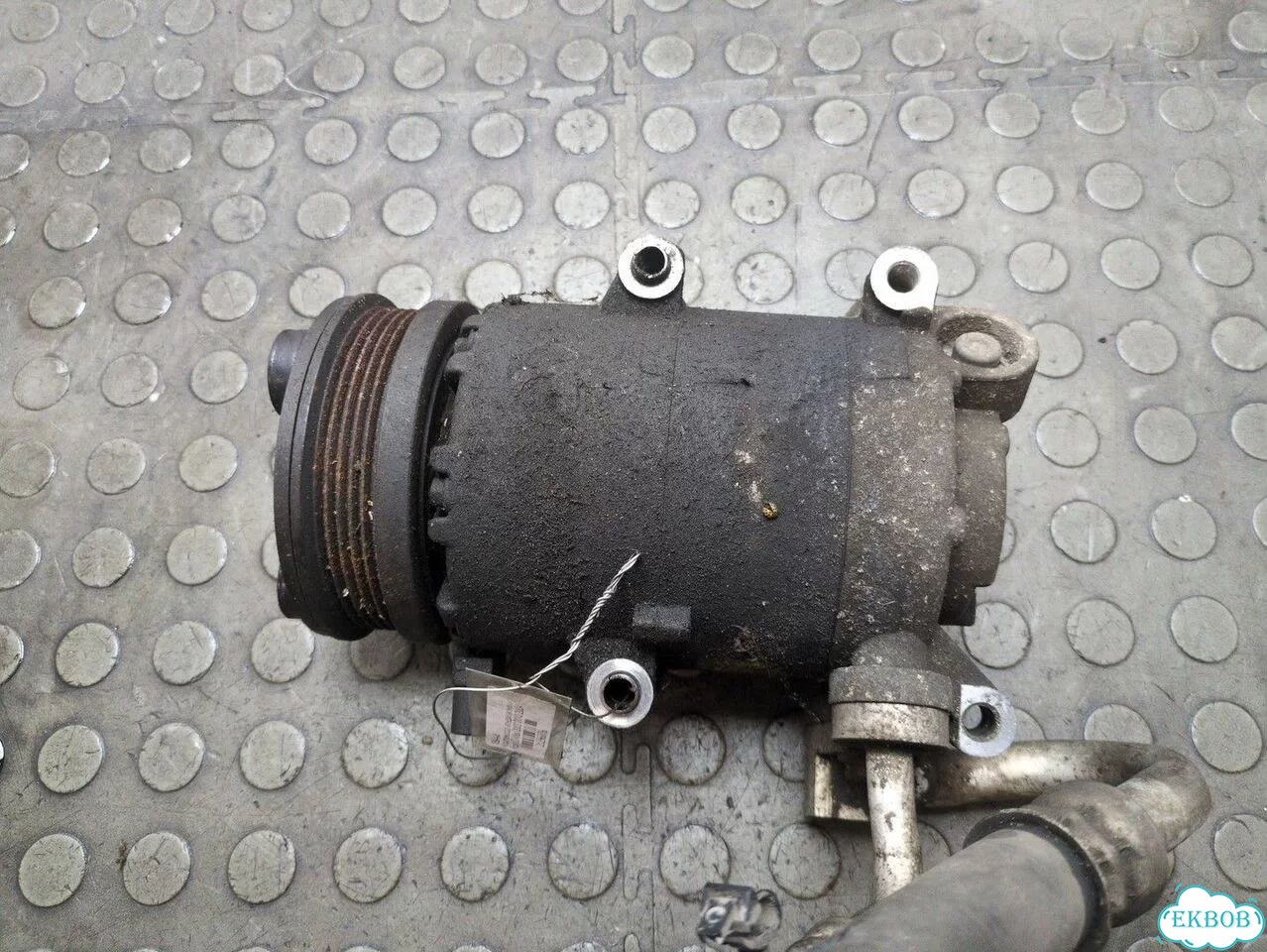 Компрессор кондиционера Ford C-Max фото 1