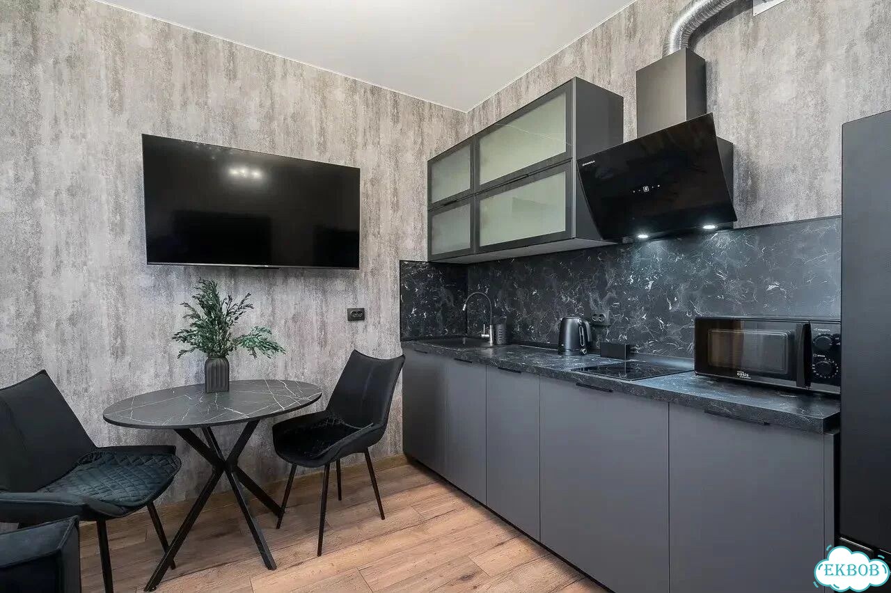 Квартира-студия, 38 м², 7/17 эт. фото 2