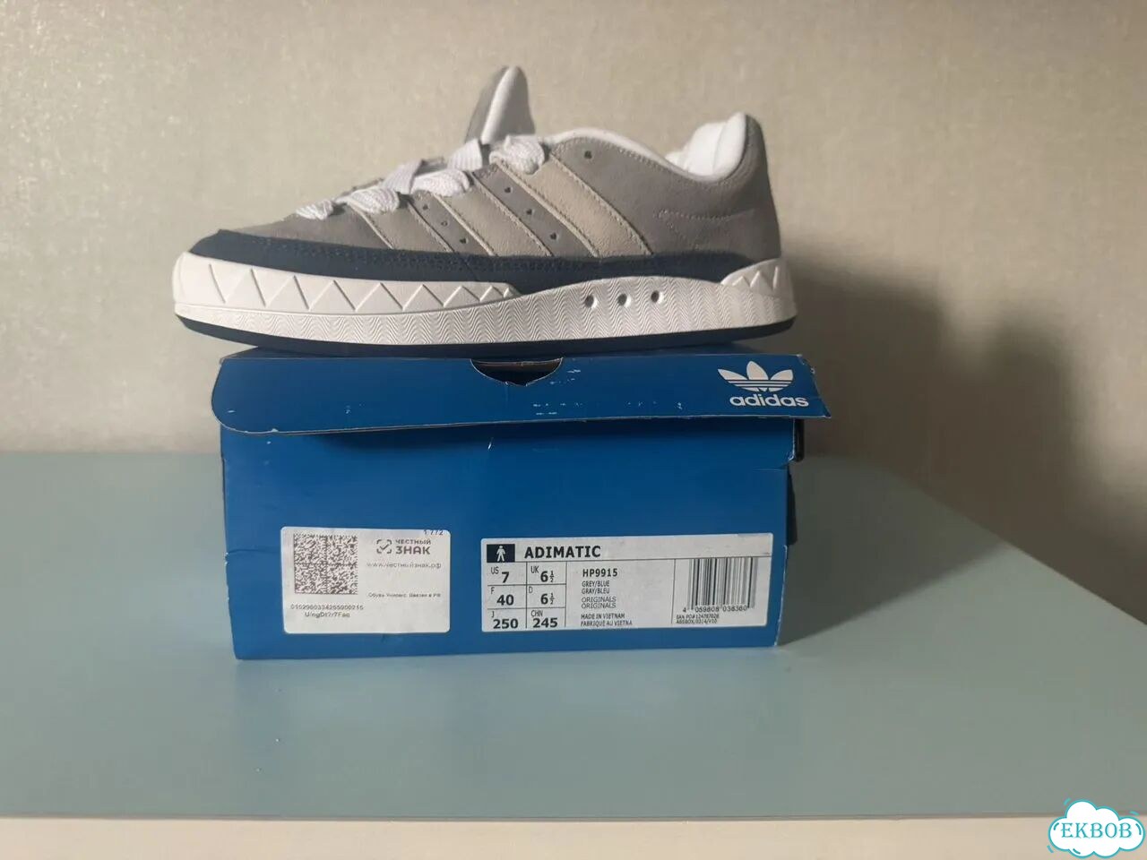 Кроссовки adidas фото 5