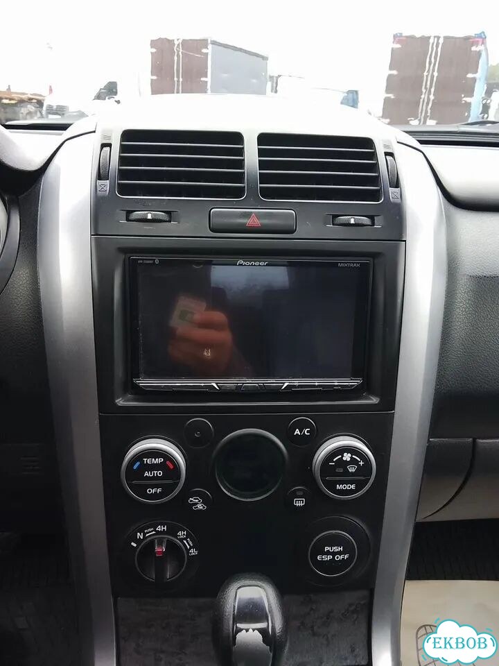 Suzuki Grand Vitara 2.4 AT, 2011, 145 000 км фото 23