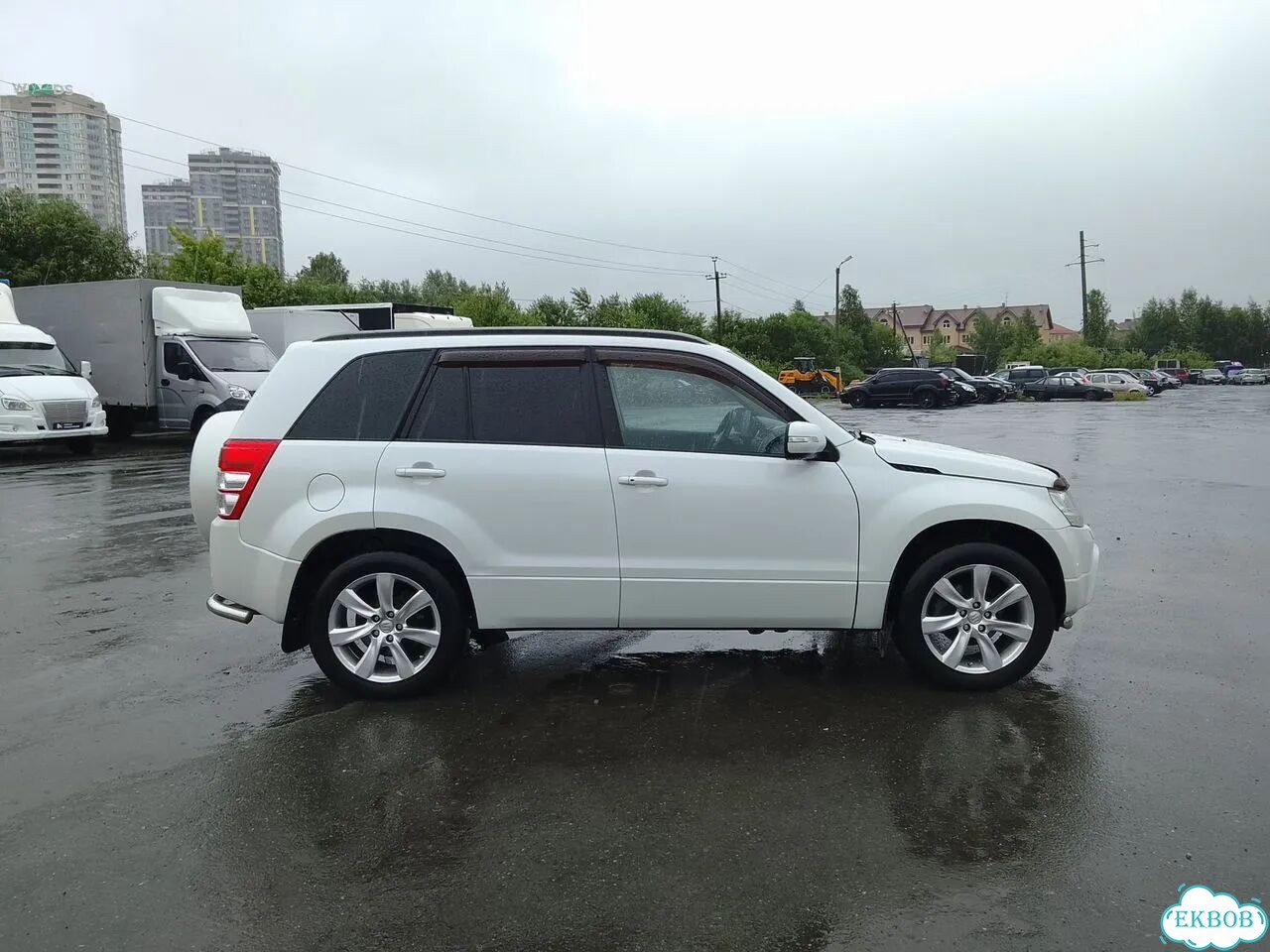 Suzuki Grand Vitara 2.4 AT, 2011, 145 000 км фото 8
