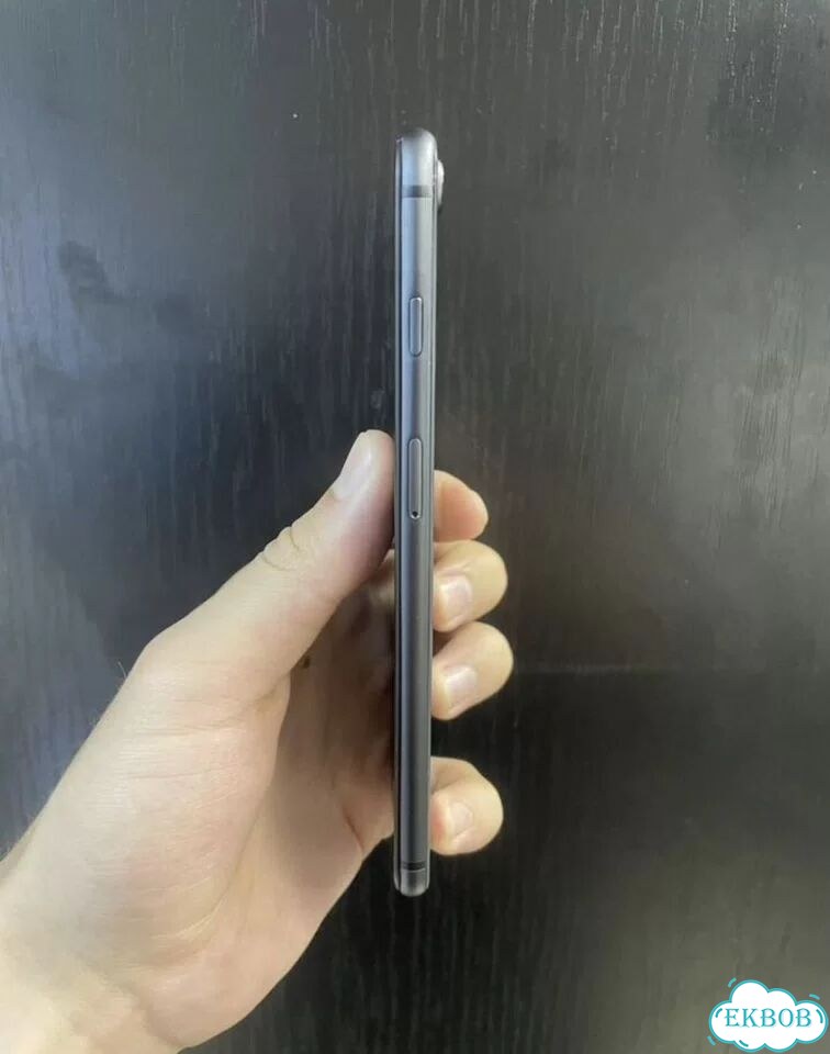 iPhone 8 Plus, 64 ГБ фото 2
