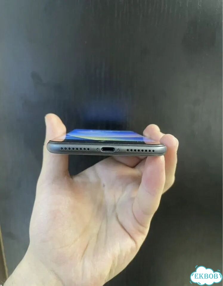 iPhone 8 Plus, 64 ГБ фото 4