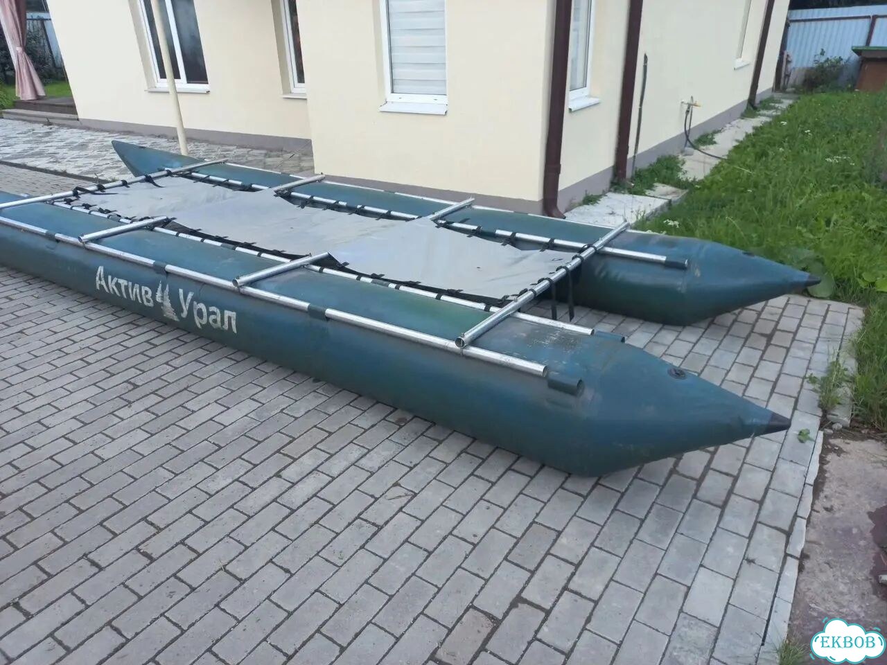 Катамаран до 8 человек фото 2