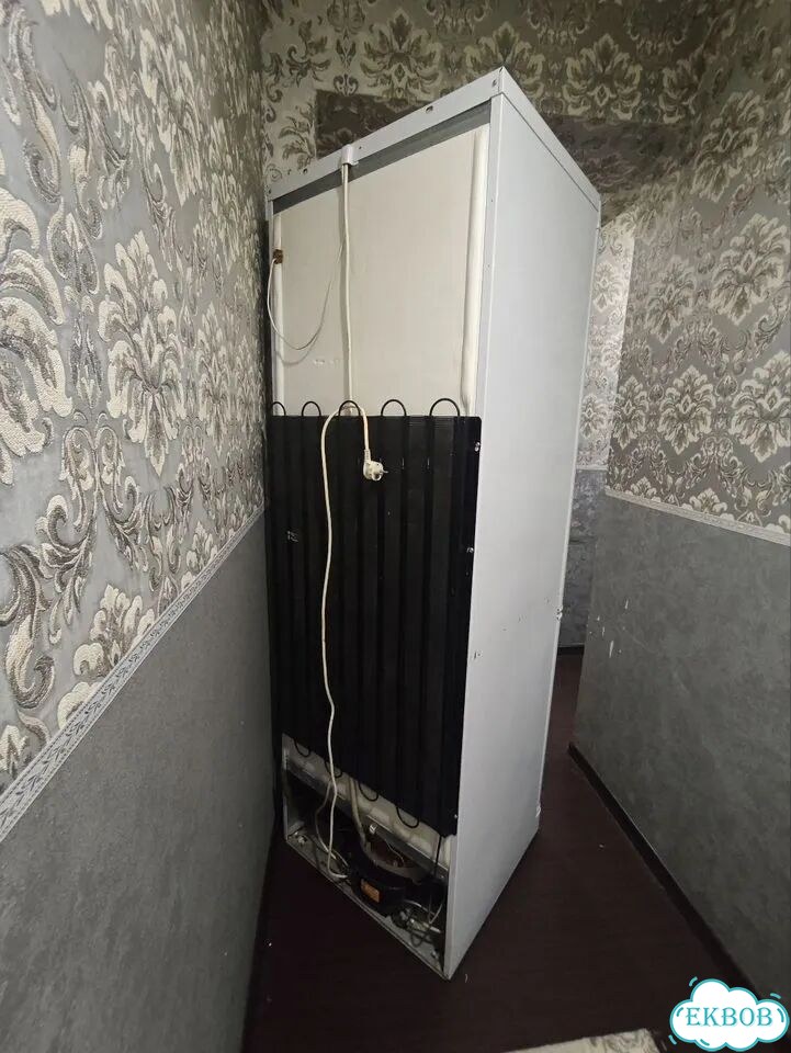 Холодильник indesit на запчасти фото 6