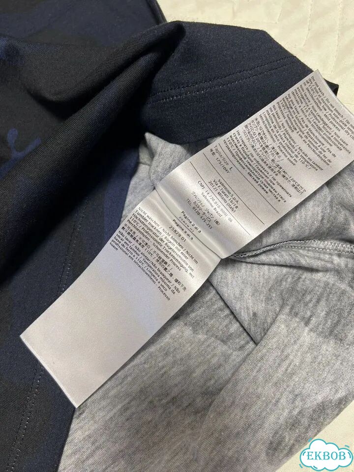 Valentino футболка оригинал фото 4