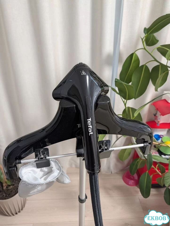 Отпариватель для одежды Tefal Prostyle фото 3