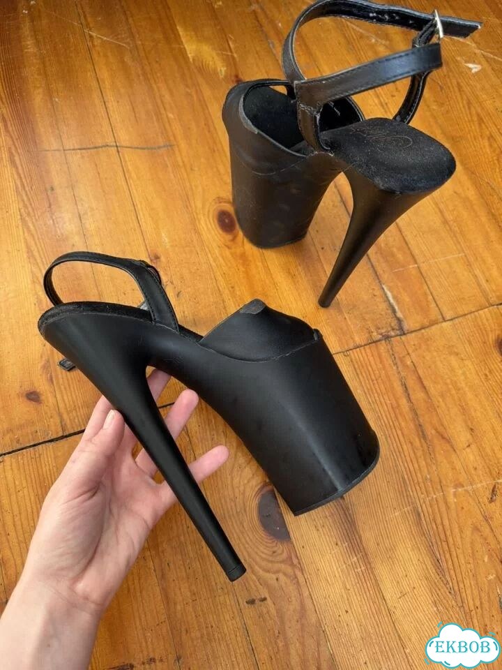 Стрипы pleaser 37 тройки фото 1