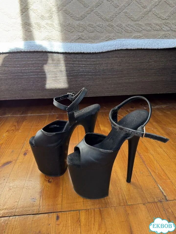 Стрипы pleaser 37 тройки фото 2