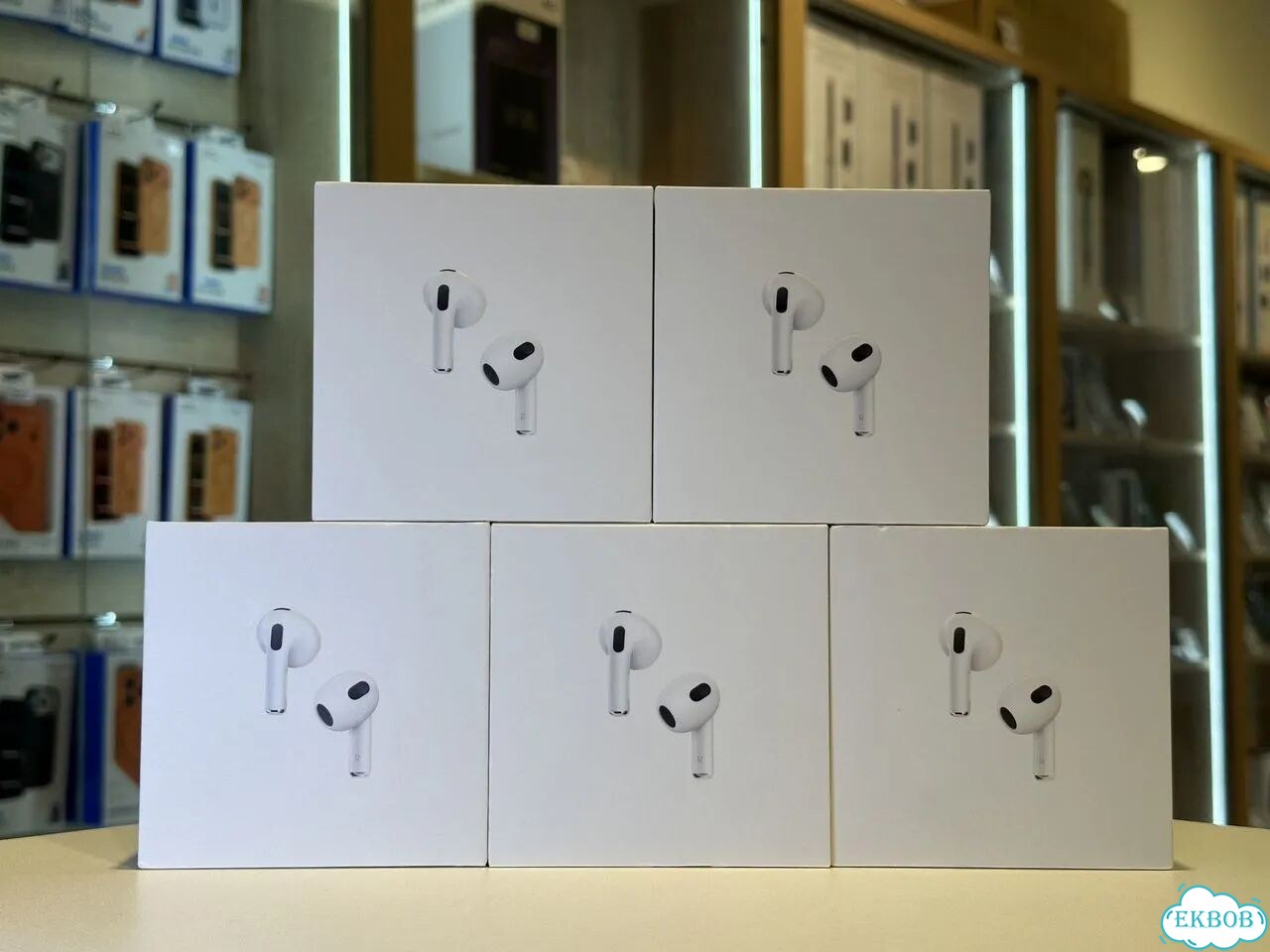 AirPods 3 фото 1
