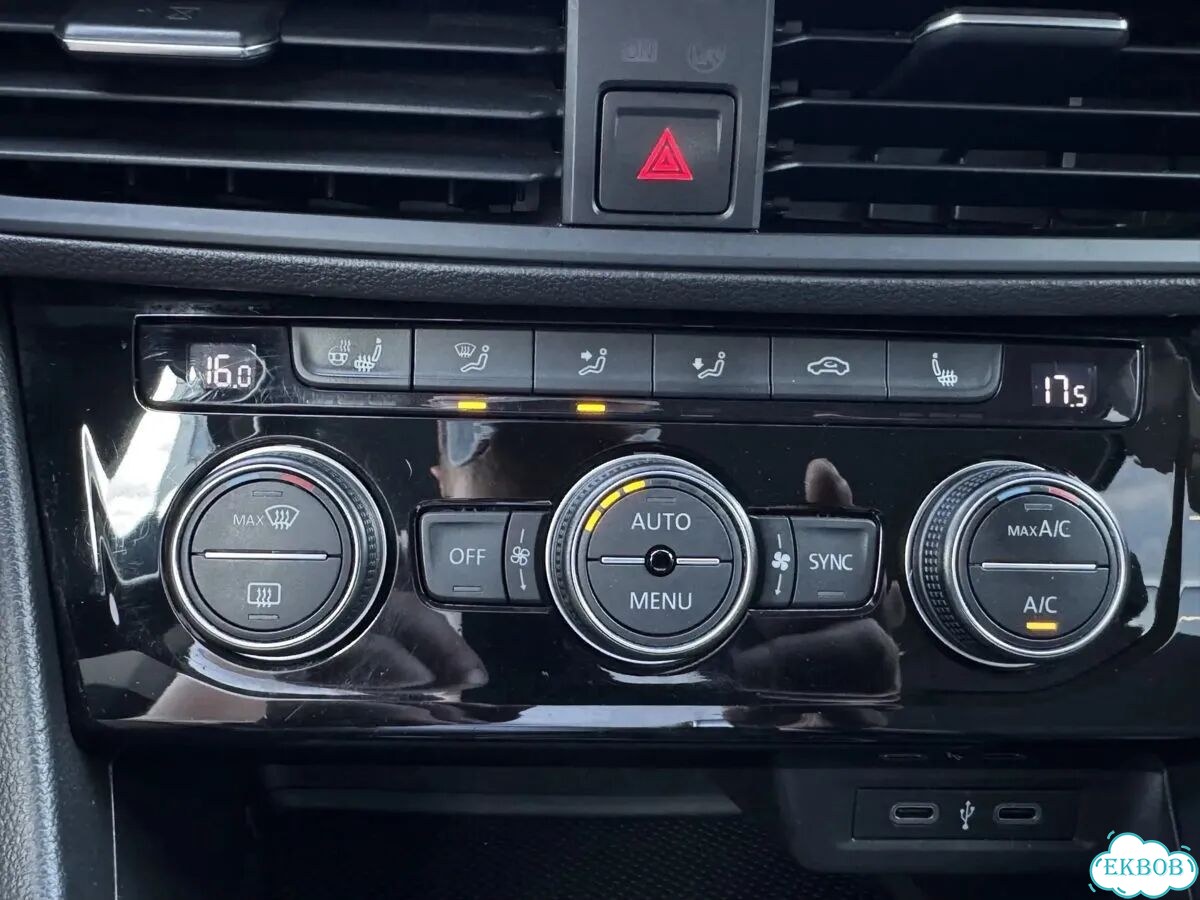 Volkswagen Jetta 1.6 AT, 2020, 99 740 км фото 24