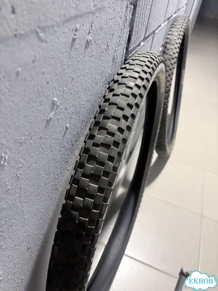 Покрышки 26*2,4 maxxis holly roller бу пара фото 2