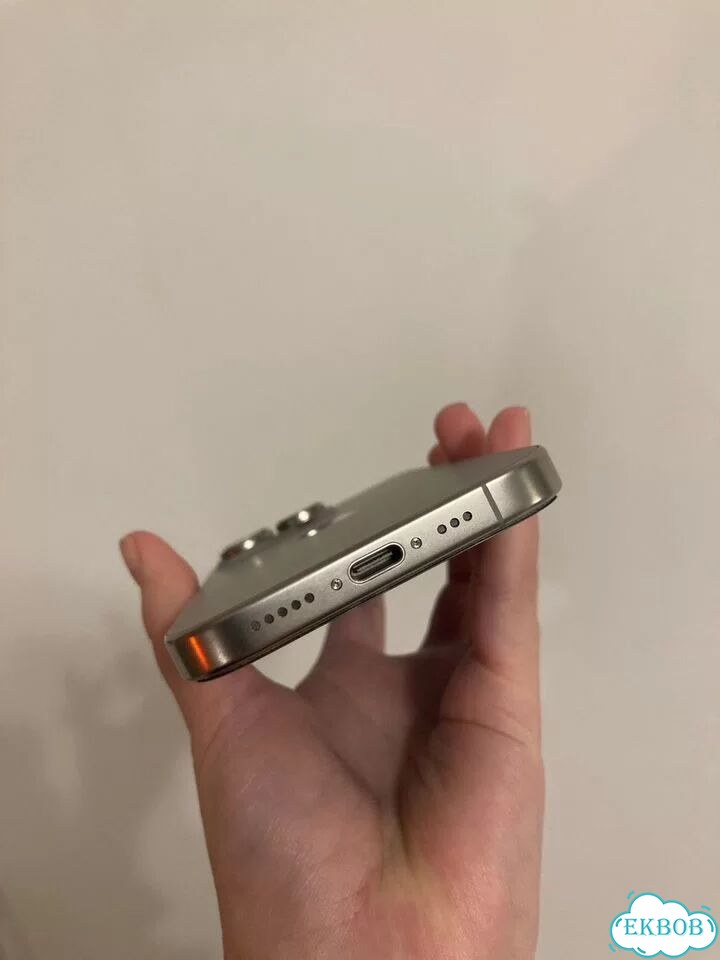 iPhone 16 Pro, 256 ГБ, SIM + eSIM фото 3