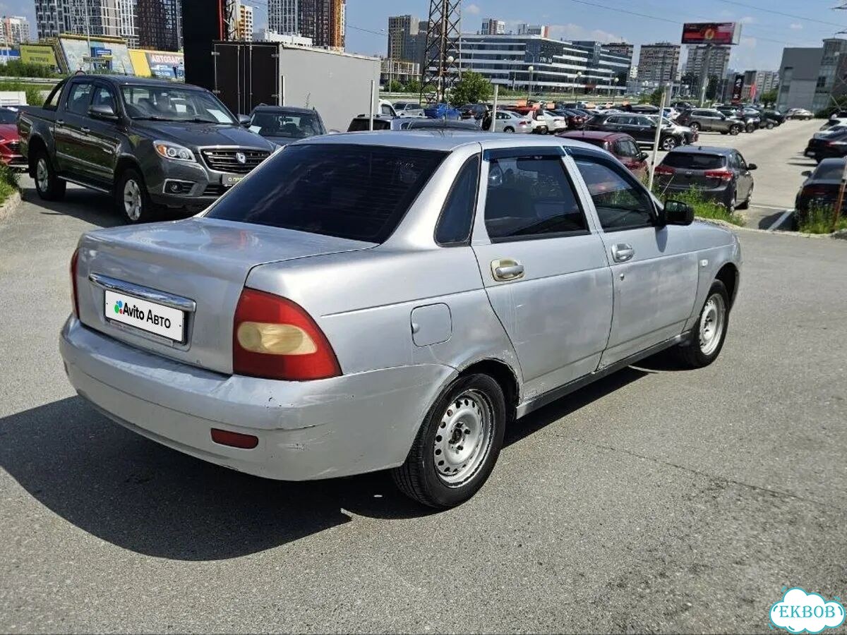 ВАЗ (LADA) Priora 1.6 MT, 2008, 301 524 км фото 3