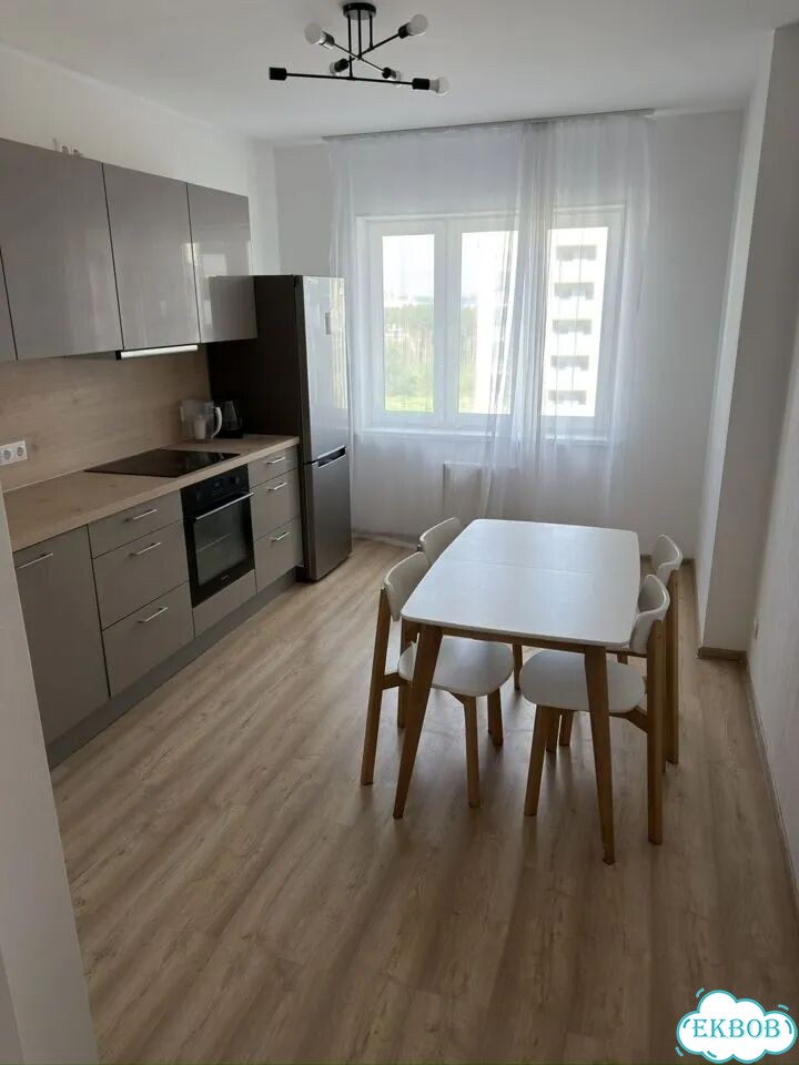 3-к. квартира, 80 м², 10/11 эт. фото 1