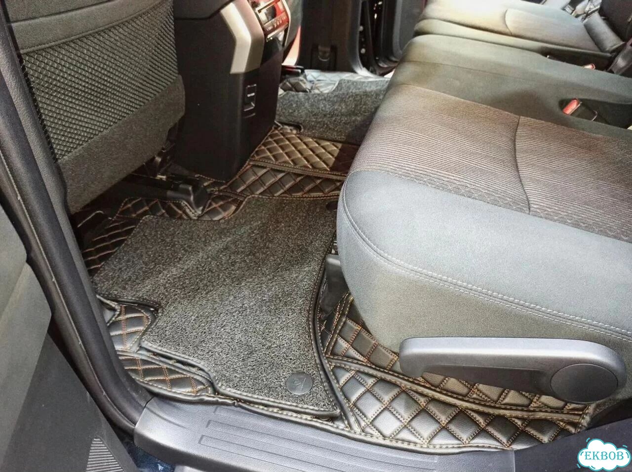 3D коврики из экокожи toyota prado фото 5