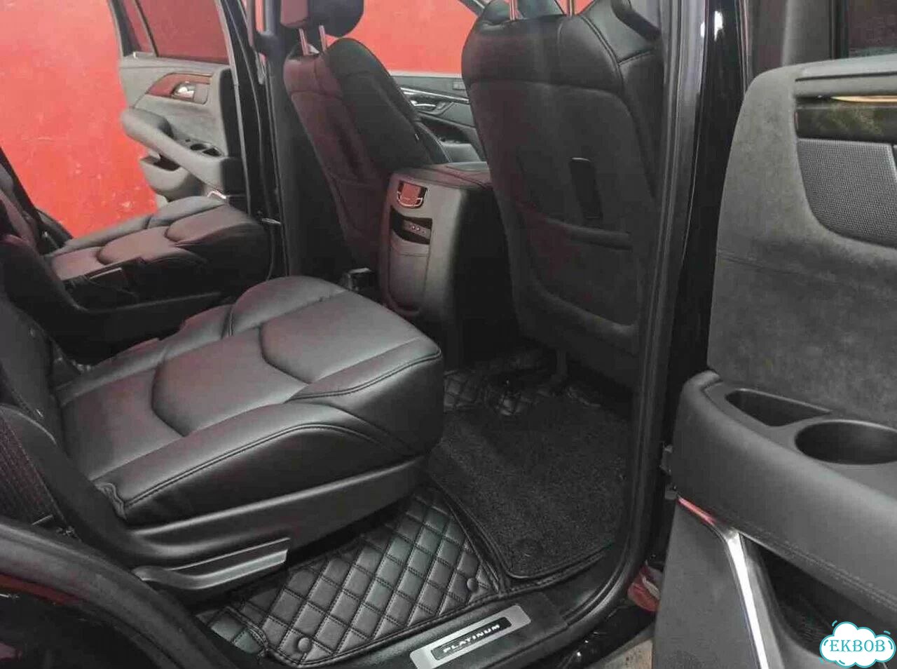 3D коврики из экокожи cadillac escalade 2020 фото 5