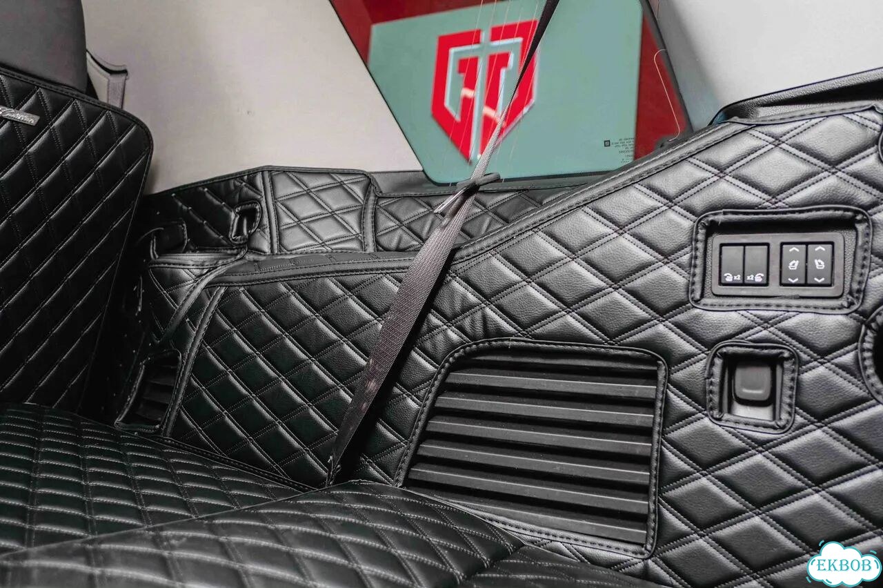 Коврики в багажник Cadillac Escalade фото 4