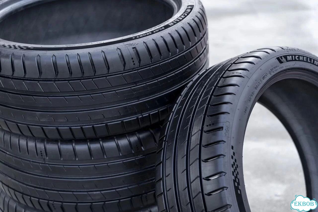 Michelin Pilot Sport 5 245/45 R18 фото 1
