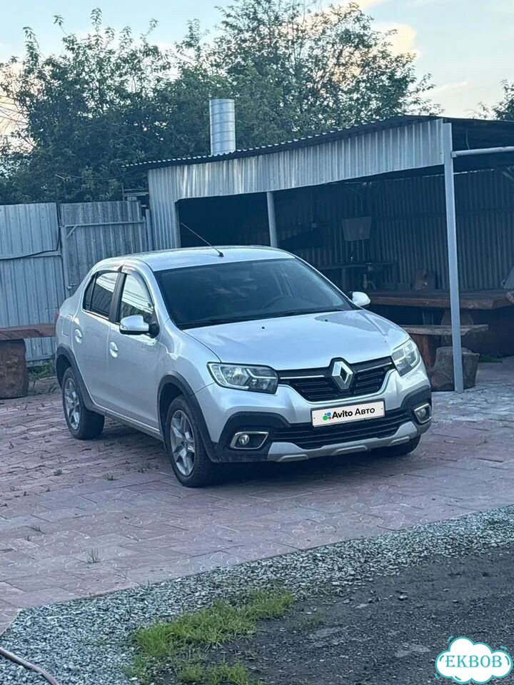 Renault Logan Stepway 1.6 MT, 2020, 135 000 км фото 1