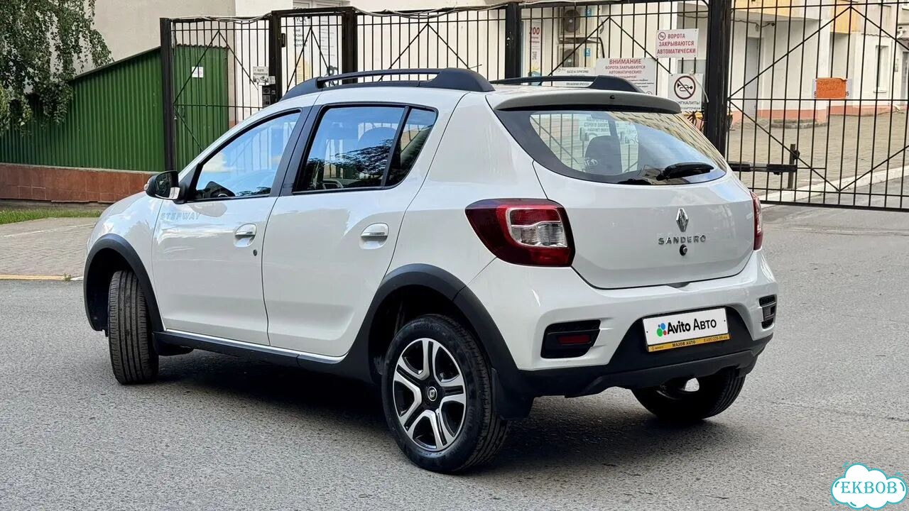 Renault Sandero Stepway 1.6 CVT, 2020, 74 000 км фото 2