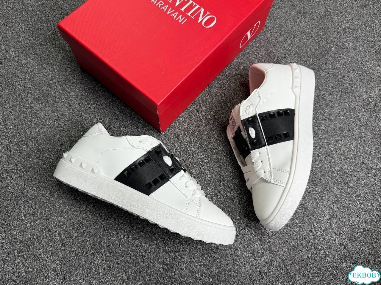 Valentino белые фото 2