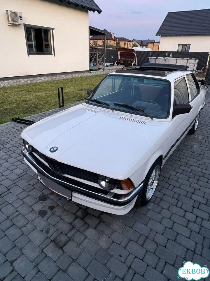 BMW 3 серия 1.8 MT, 1982, 280 000 км фото 11