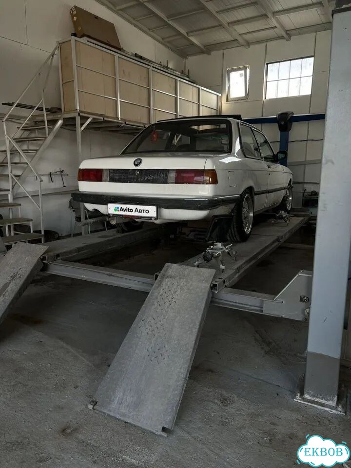 BMW 3 серия 1.8 MT, 1982, 280 000 км фото 9