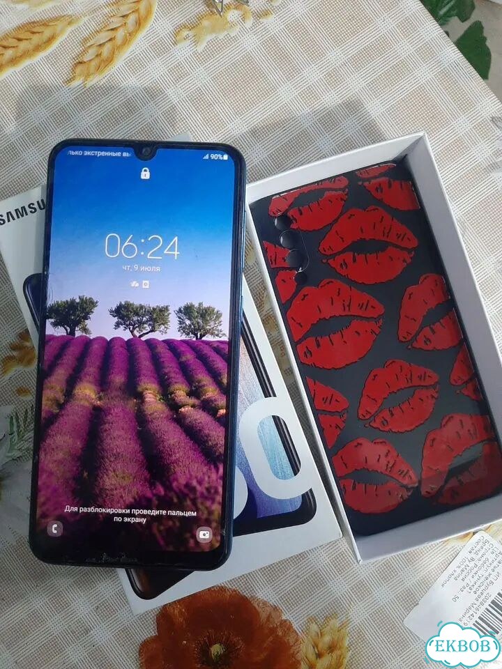 Samsung Galaxy A50, 6/128 ГБ, 2 SIM фото 1