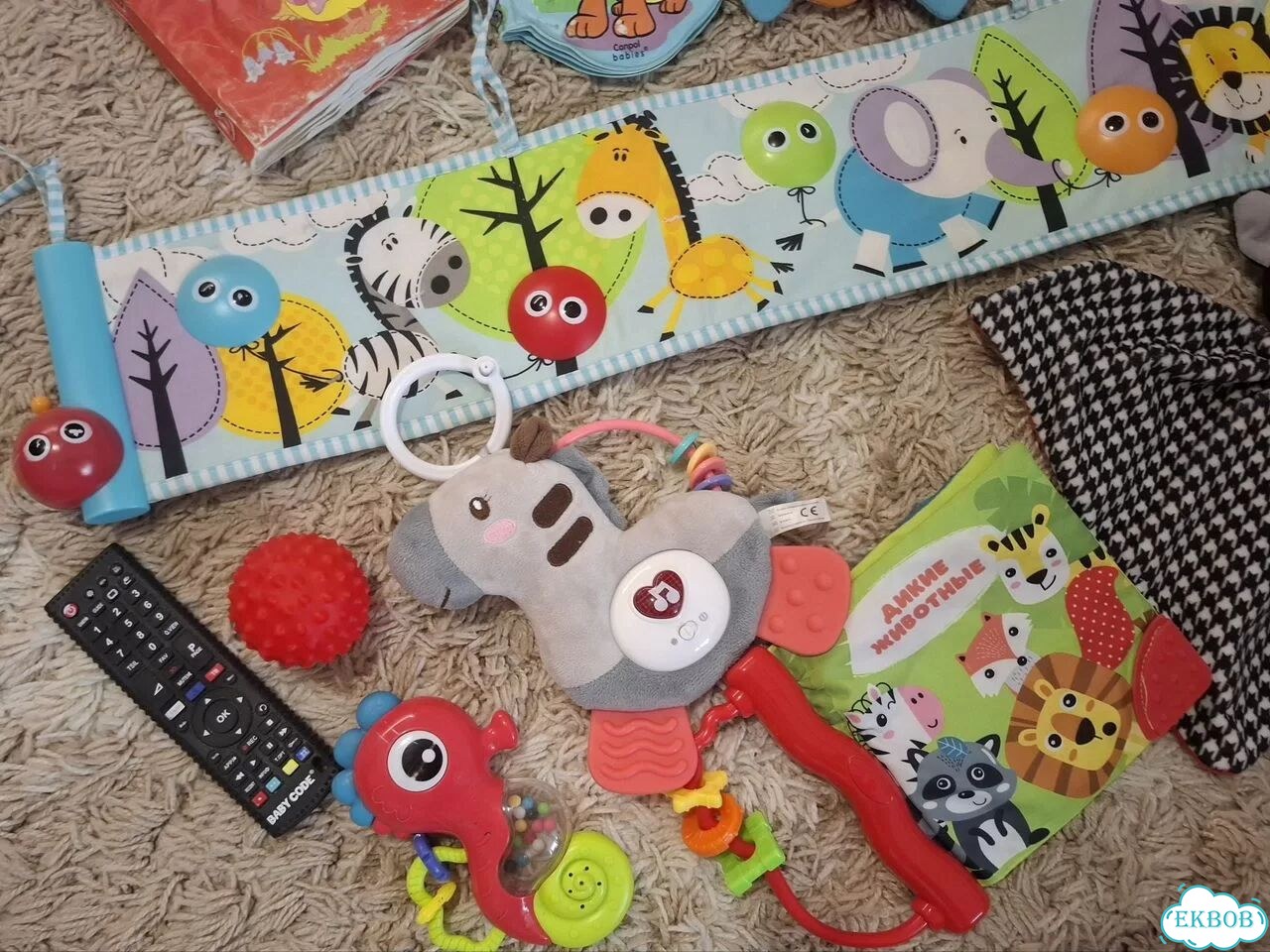 Погремушки, грызунки, развивающие игрушки фото 2