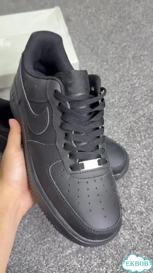 Nike air force 1 черные фото 1