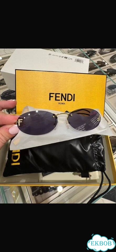 Солнцезащитные очки fendi фото 1