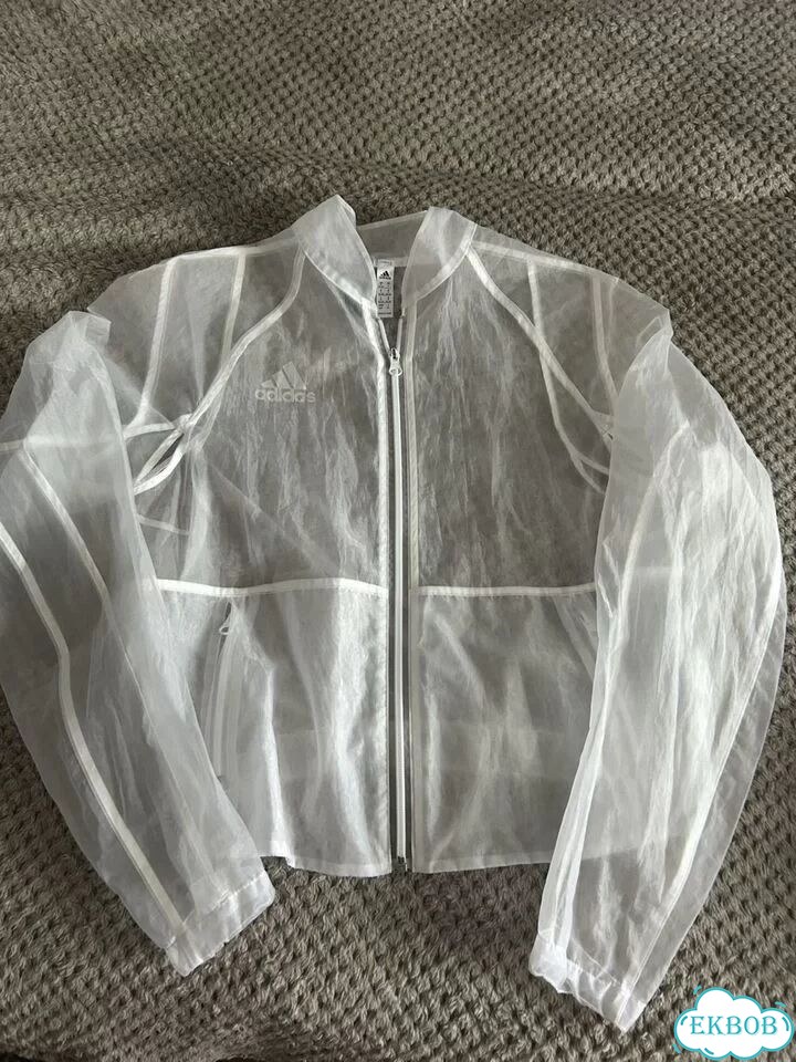 Продам оригинальный шифоновый бомбер Adidas фото 1
