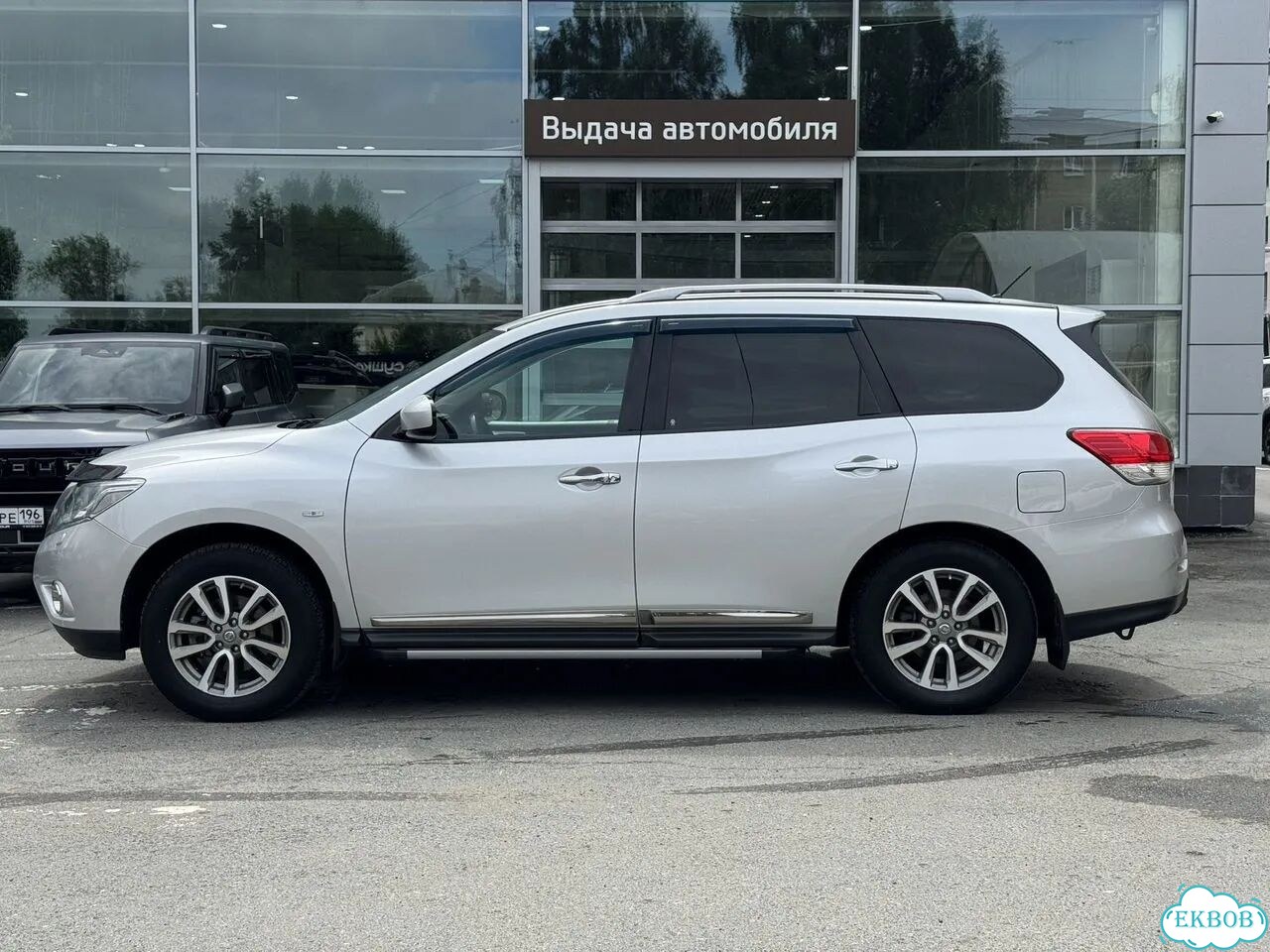 Nissan Pathfinder 3.5 CVT, 2015, 209 125 км фото 2