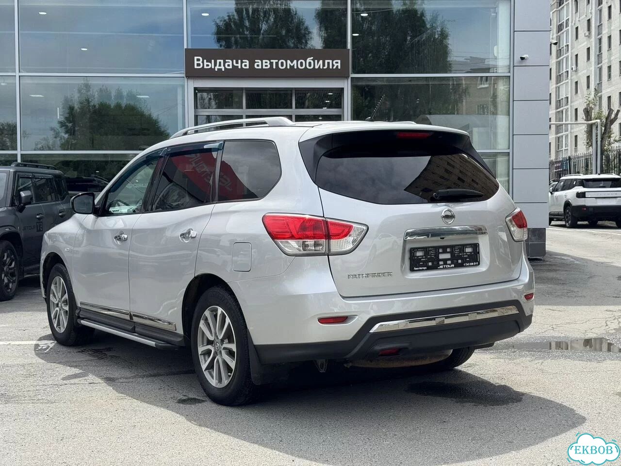 Nissan Pathfinder 3.5 CVT, 2015, 209 125 км фото 3