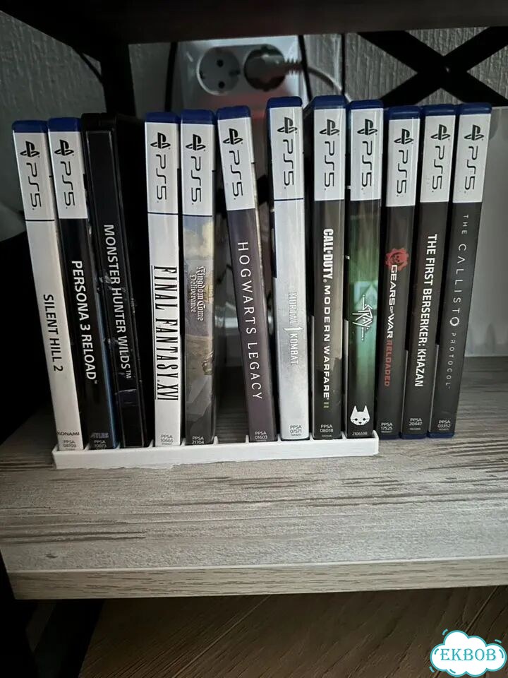 Игры на пс5 диски silent hill 2/persona 3 и т.д фото 1