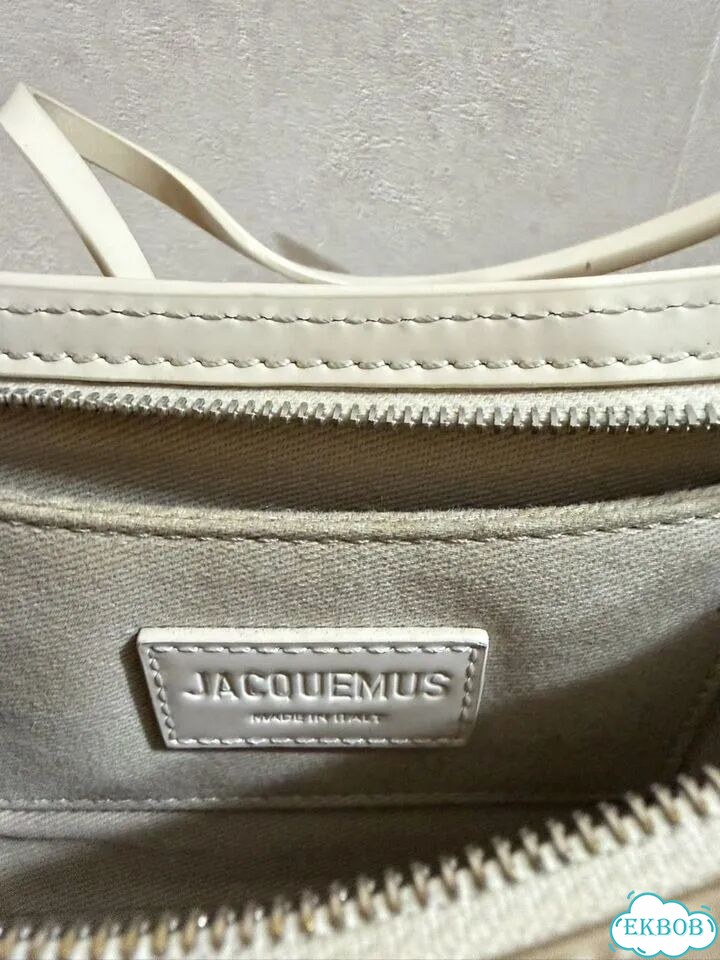 Сумка jacquemus le bisou оригинал фото 3
