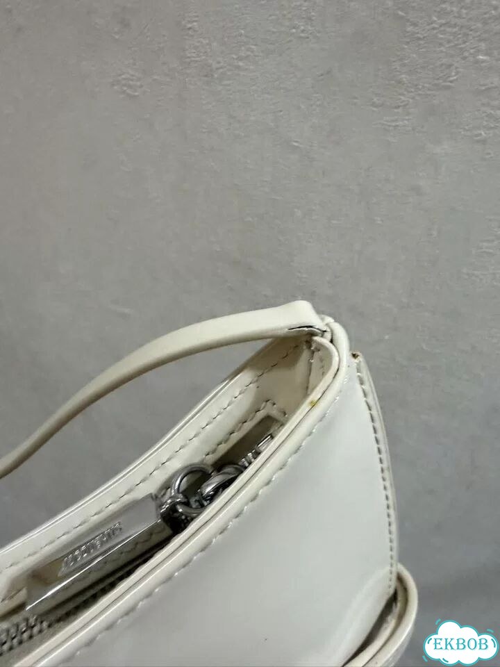 Сумка jacquemus le bisou оригинал фото 5