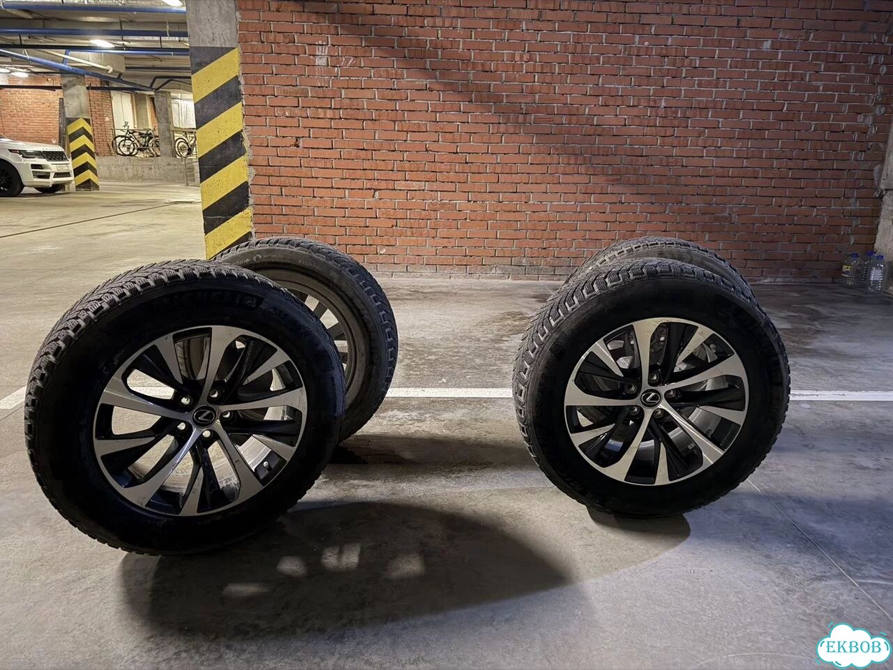 Колеса зимние с дисками Оригинал lexus RX r 18 фото 10