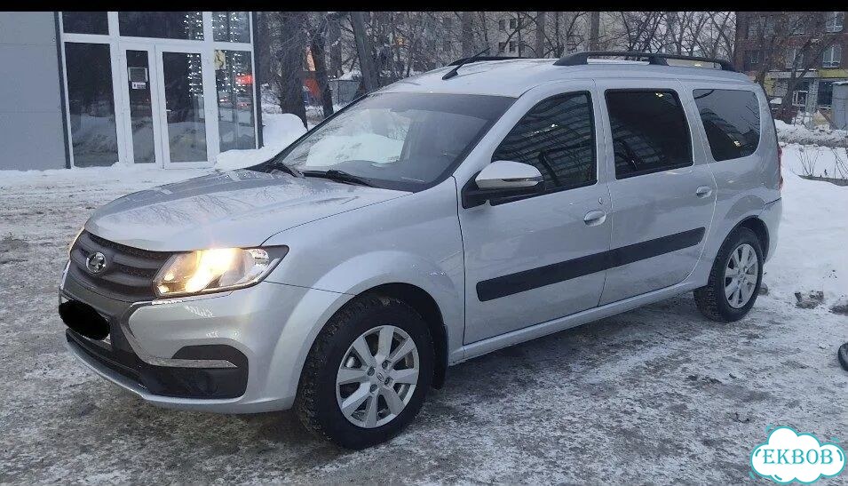 Перевозка пассажиров и грузов на Лада Ларгус фото 1