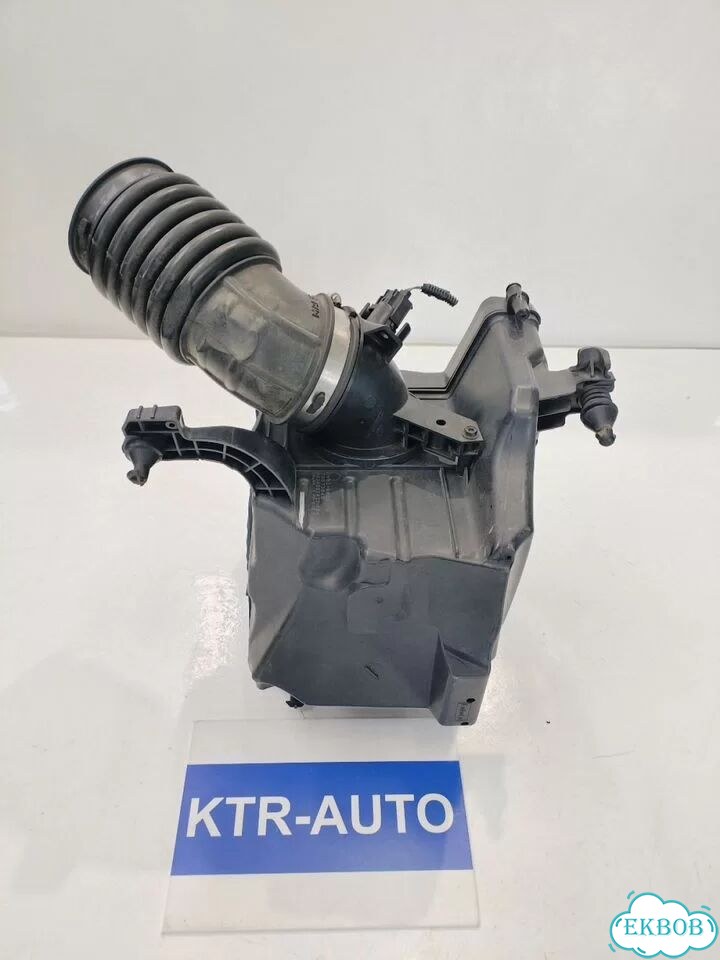 Корпус воздушного фильтра Ford Kuga II фото 2